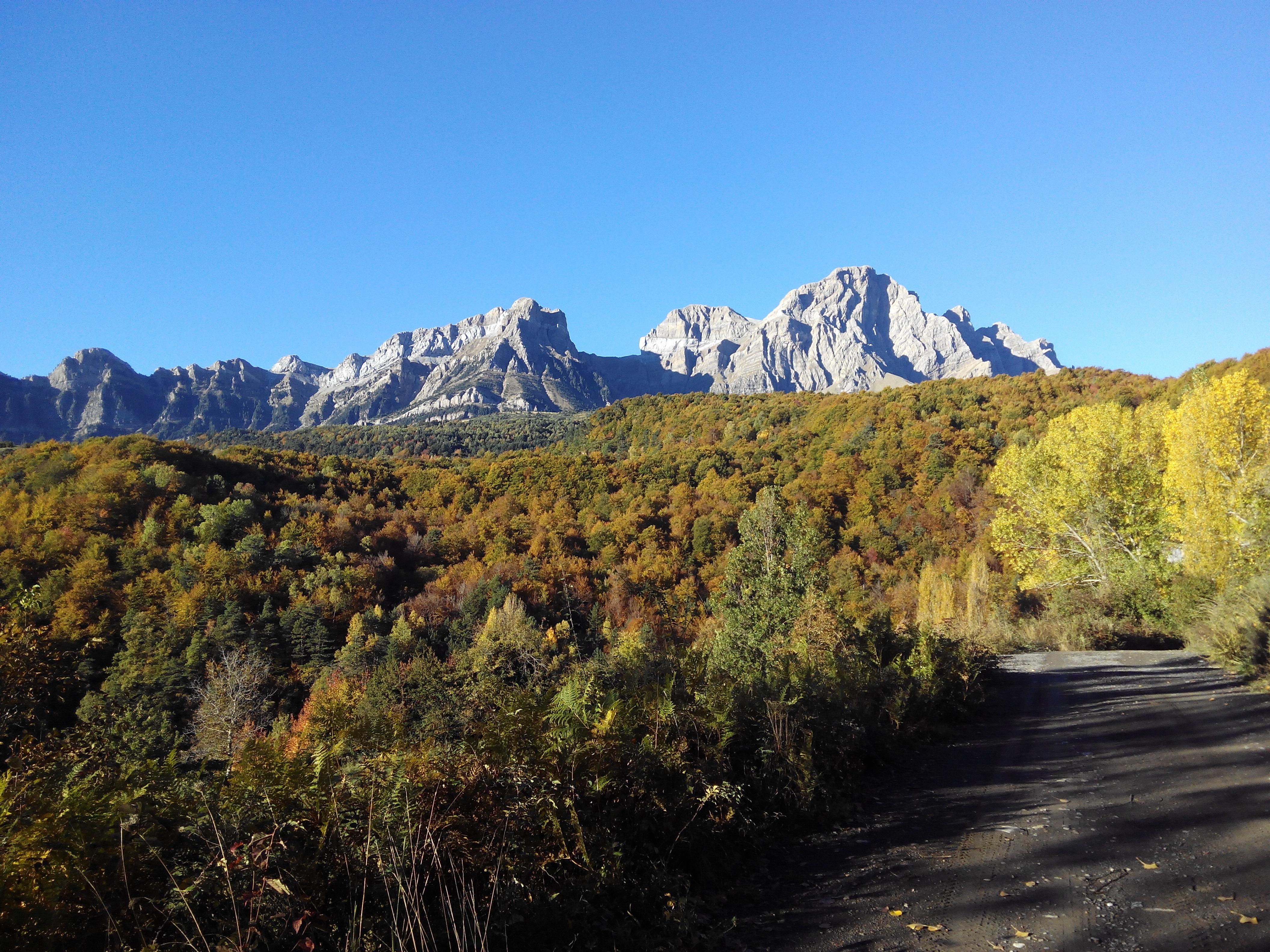 Abadia Del Pirineo Hotel Tramacastilla de Tena Ngoại thất bức ảnh